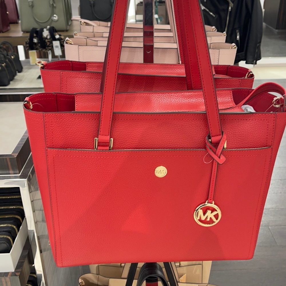 Michael Kors Maisie Large Pebbled Leather 3-in-1 Tote Bag - Picture 15 of 16